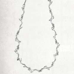 Halskde af slv grene