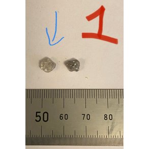 SPECIELOPGAVE: Lille Organic  ladyring i oxyderet slv med r lys diamant 