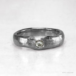  Large Organic ring med brillant