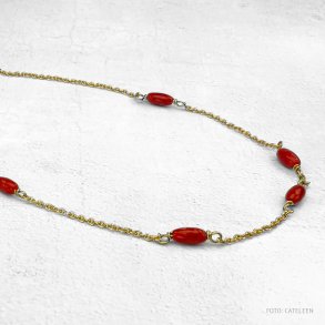Guld halskde med rde italienske koraler