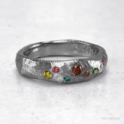 Mega Organic ring med brillanter