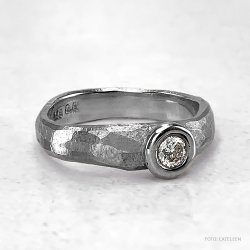 XL Organic ring med brillant